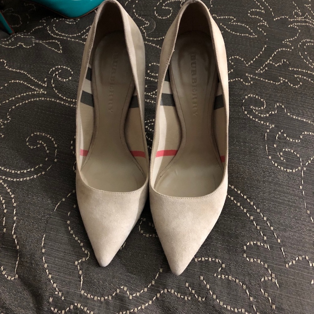 Burberry heel pump - Picture 8 of 13